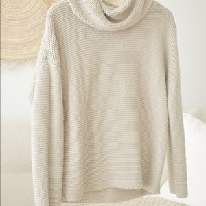 Oversized cozy turtleneck sweater